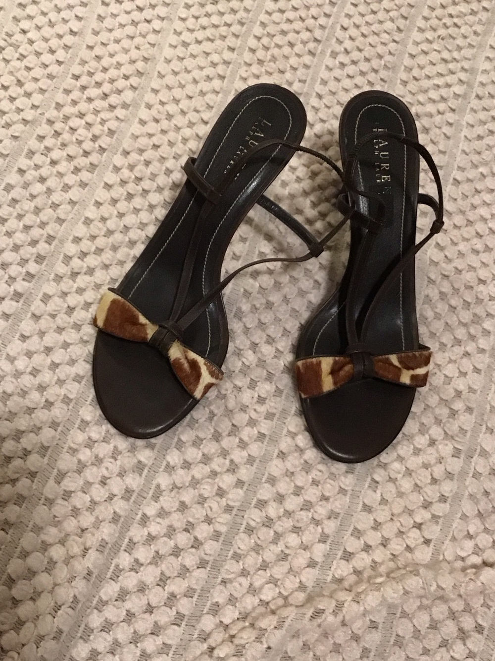 LAUREN Ralph Lauren dark brown kitten Heels with Giraffe Accent